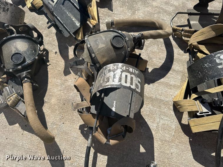 image for item NN9633 SCBA masks and helmets