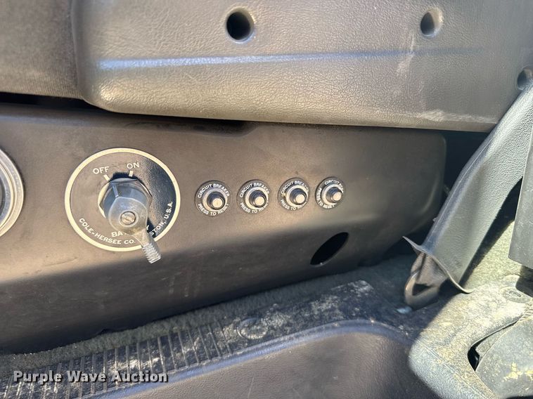 image for item NN9634 1994 Ford E350 ambulance