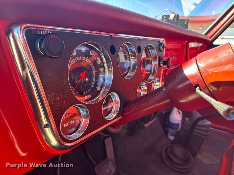 image for item NN9635 1970 Chevrolet C50 pumper fire truck