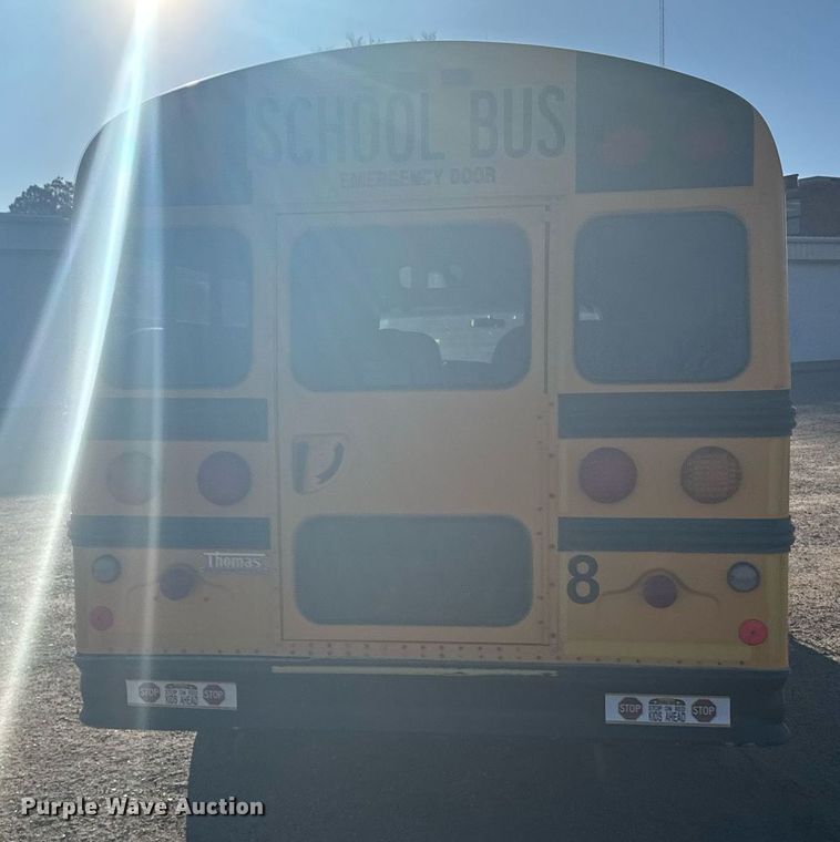 image for item NN9638 2000 GMC Magnavan school bus