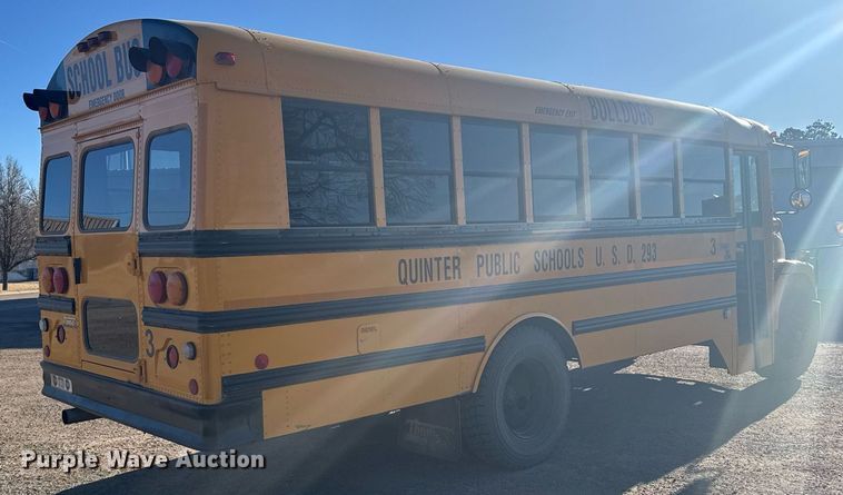 image for item NN9639 2003 Thomas Built FS65 school bus