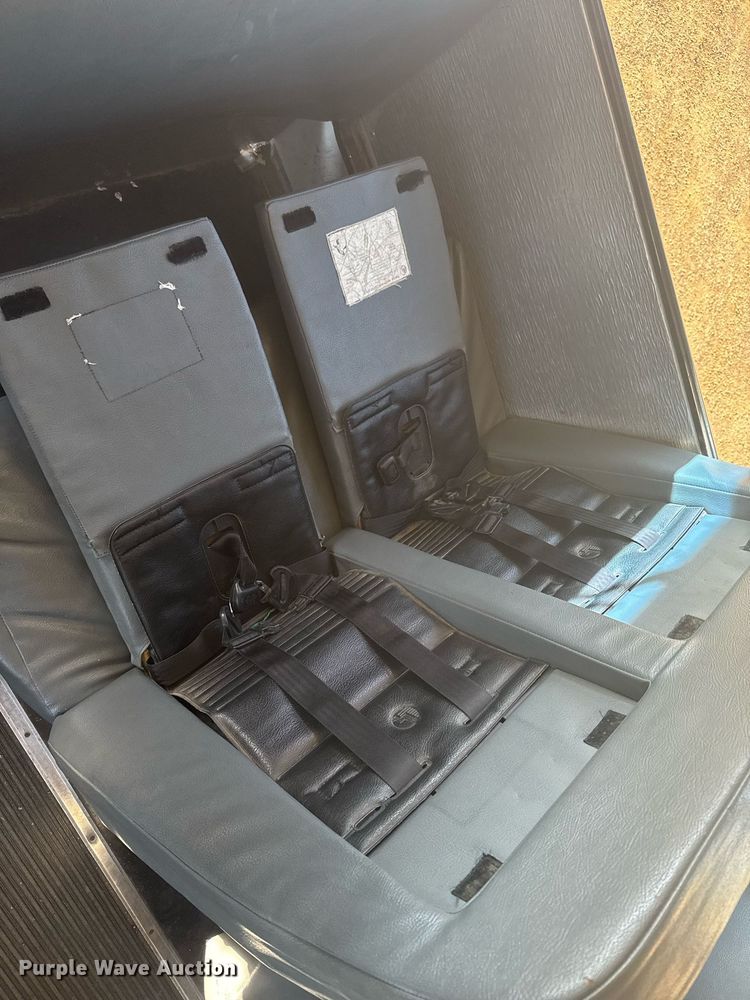 image for item NN9639 2003 Thomas Built FS65 school bus