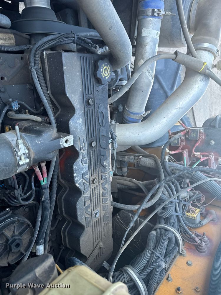 image for item NN9639 2003 Thomas Built FS65 school bus