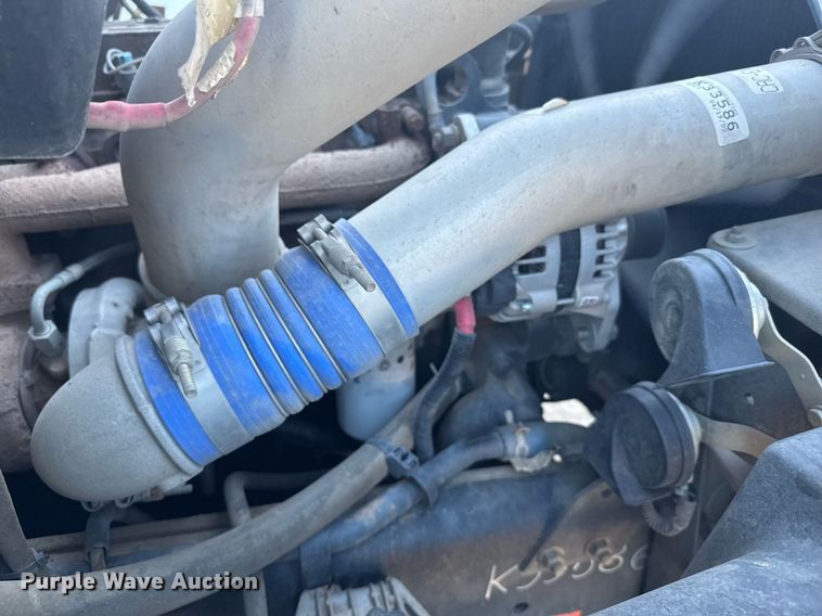 image for item NN9639 2003 Thomas Built FS65 school bus