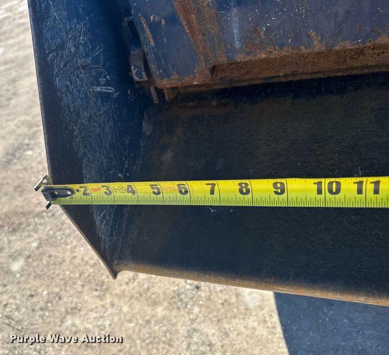 image for item NN9640 2009 International DuraStar 4300 dump truck