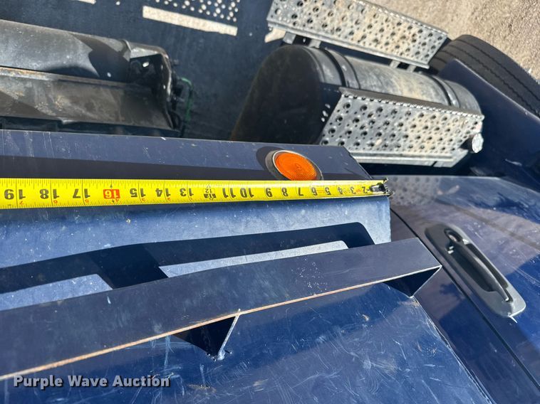 image for item NN9640 2009 International DuraStar 4300 dump truck