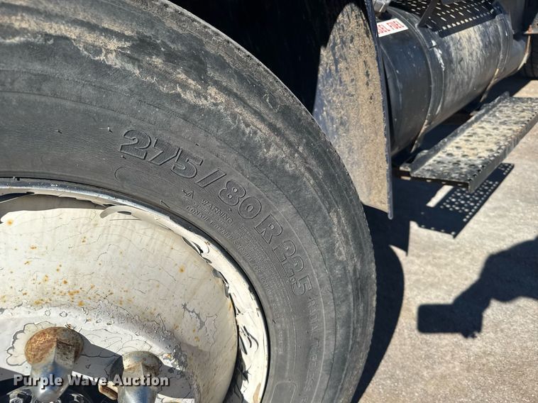 image for item NN9640 2009 International DuraStar 4300 dump truck