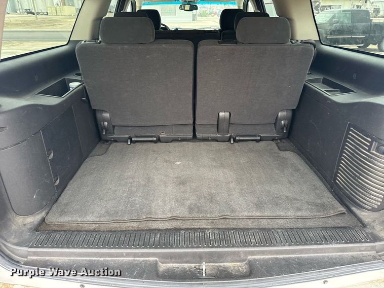 image for item NN9642 2007 Chevrolet Suburban 1500 SUV