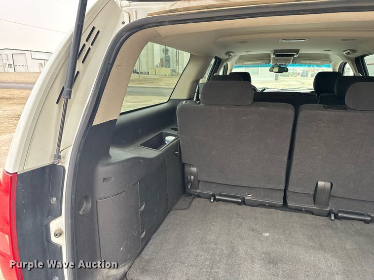 image for item NN9642 2007 Chevrolet Suburban 1500 SUV