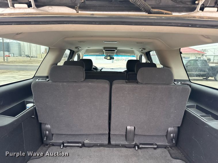 image for item NN9642 2007 Chevrolet Suburban 1500 SUV