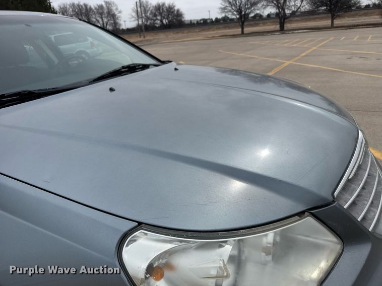 image for item NN9644 2010 Chrysler Sebring 