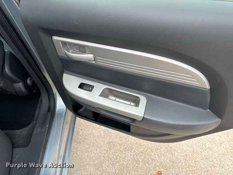 image for item NN9644 2010 Chrysler Sebring 