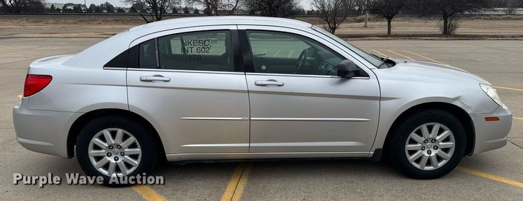 image for item NN9645 2010 Chrysler Sebring 