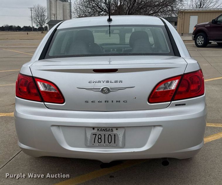 image for item NN9645 2010 Chrysler Sebring 