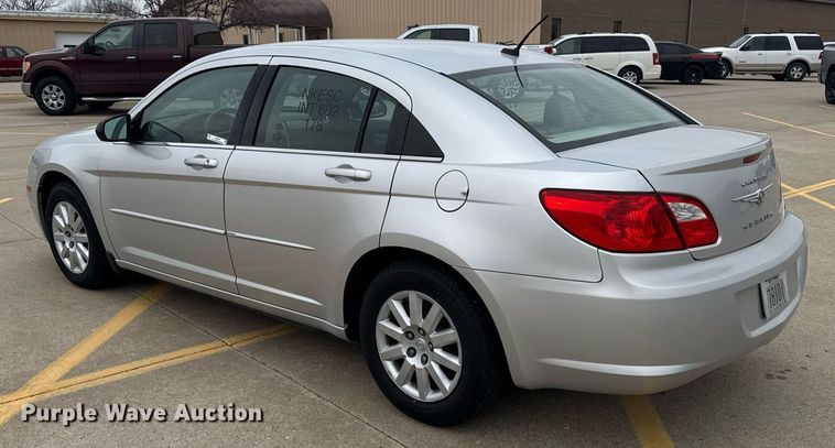 image for item NN9645 2010 Chrysler Sebring 