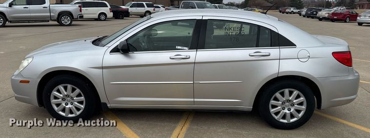 image for item NN9645 2010 Chrysler Sebring 