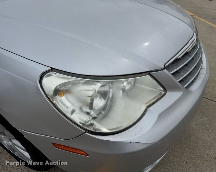 image for item NN9645 2010 Chrysler Sebring 