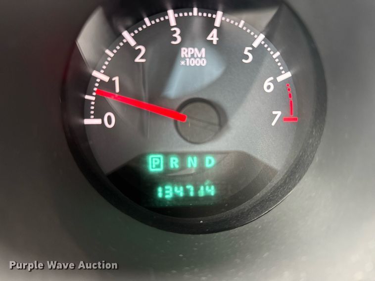 image for item NN9645 2010 Chrysler Sebring 