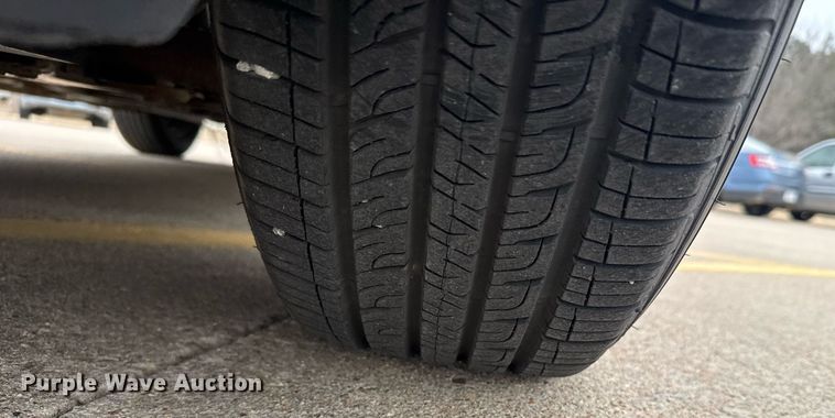 image for item NN9645 2010 Chrysler Sebring 