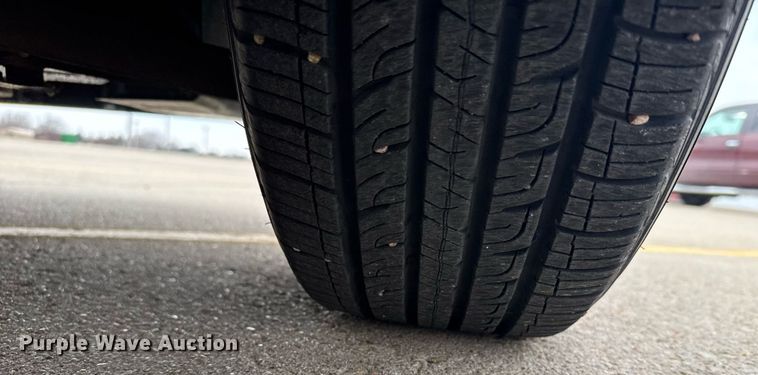 image for item NN9645 2010 Chrysler Sebring 