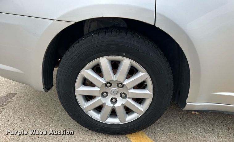 image for item NN9645 2010 Chrysler Sebring 