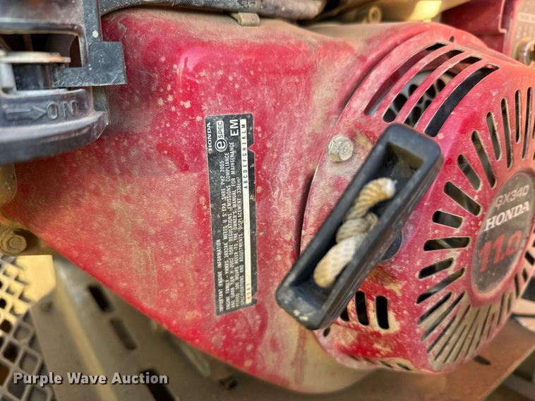 image for item NN9690 1987 Freightliner FLC water truck