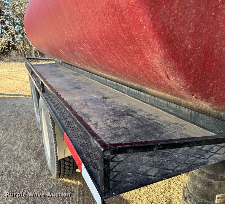 image for item NN9690 1987 Freightliner FLC water truck