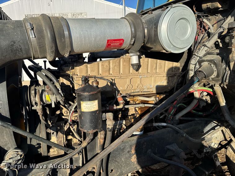 image for item NN9690 1987 Freightliner FLC water truck