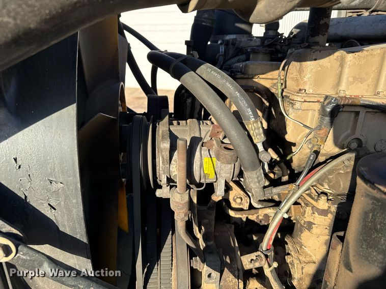 image for item NN9690 1987 Freightliner FLC water truck