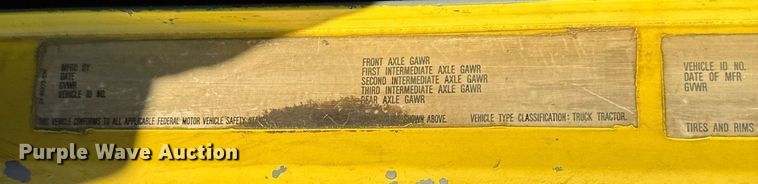 image for item NN9690 1987 Freightliner FLC water truck