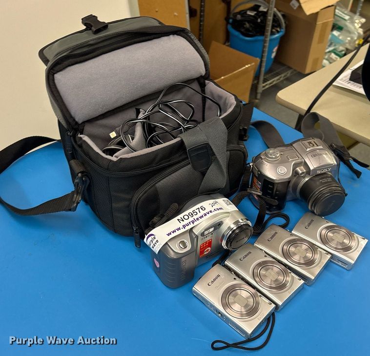 image for item NO9576 (6) cameras