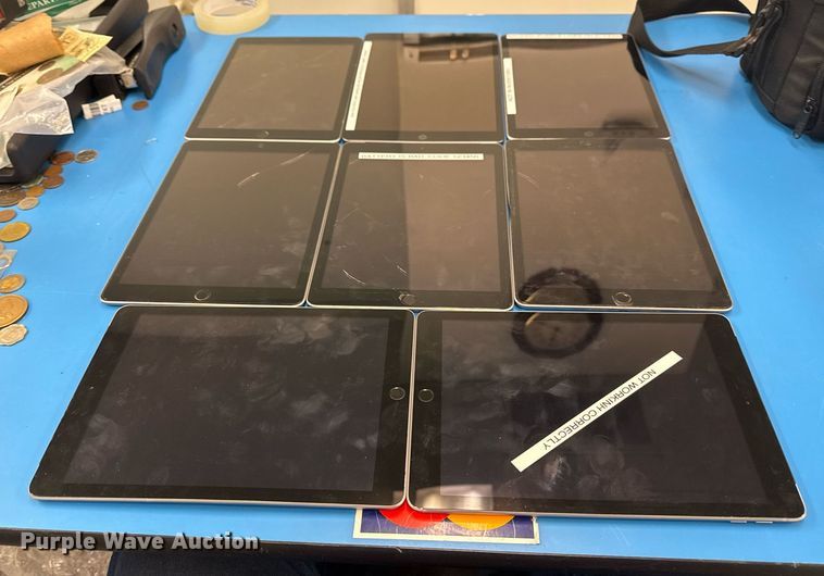 image for item NO9628 (8) Apple iPads