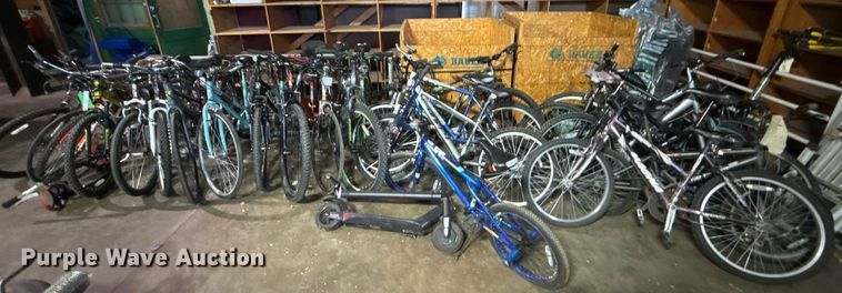 image for item NO9629 Approximately 22 bicycles