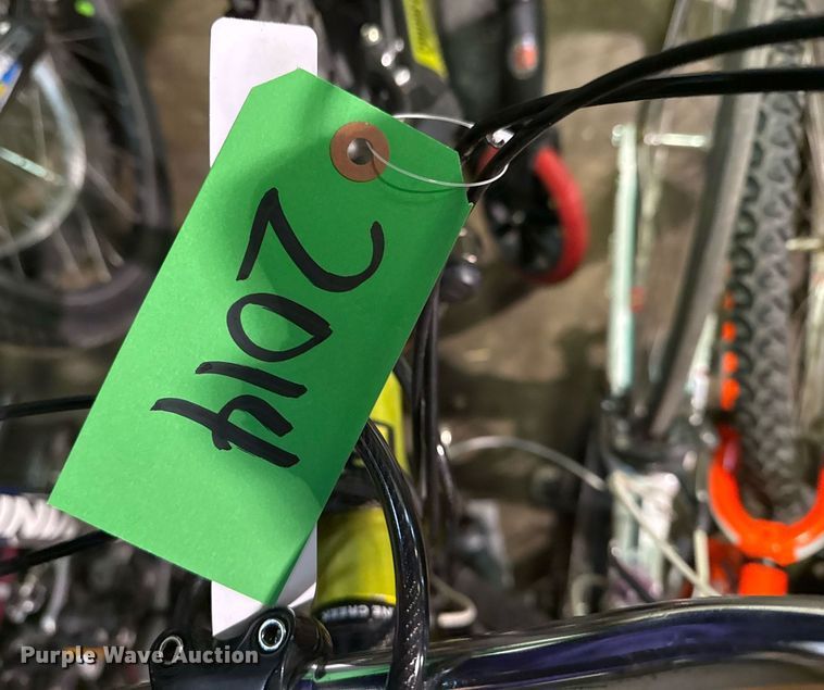 image for item NO9629 Approximately 22 bicycles