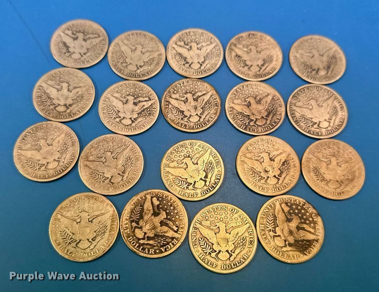 image for item NO9671 (19) 1915 Barber half dollar silver coins