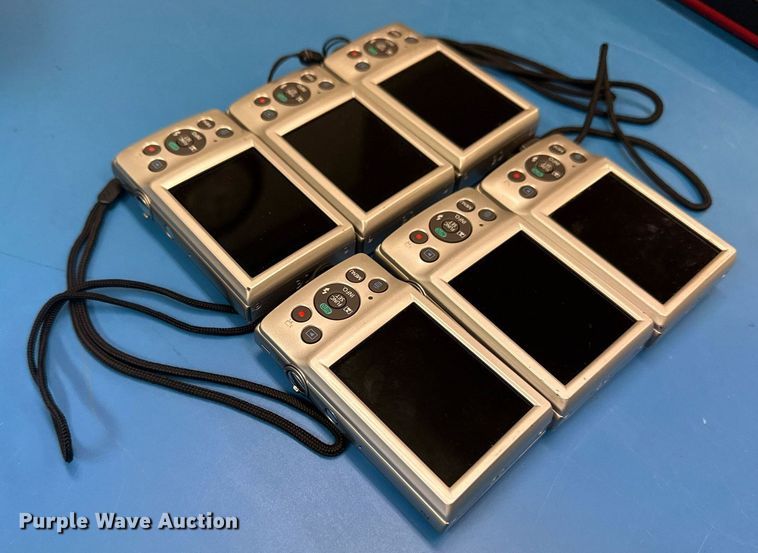 image for item NO9674 (6) Canon Powershot ELPH 180 cameras