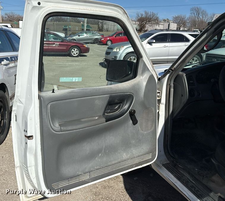 image for item NO9675 2010 Ford Ranger SuperCab pickup truck