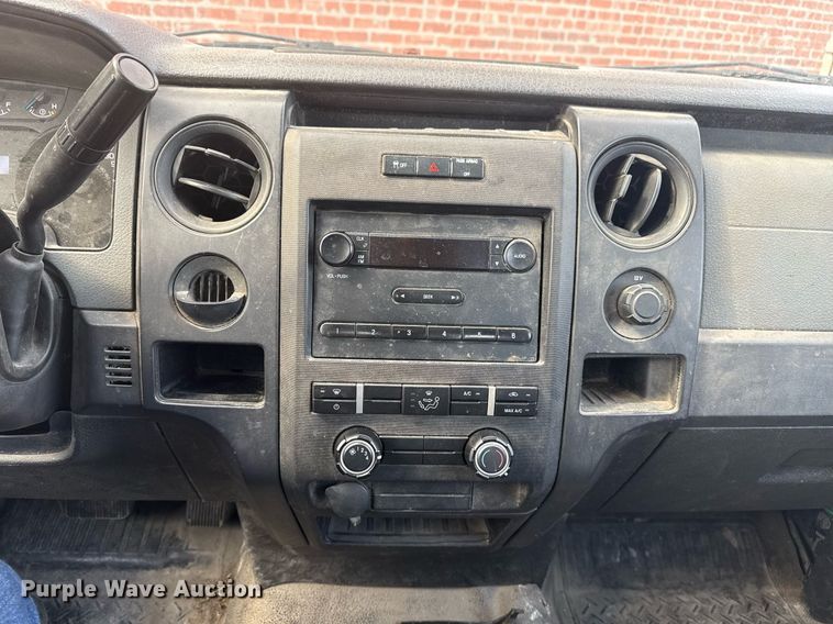 image for item NO9676 2013 Ford F150 pickup truck