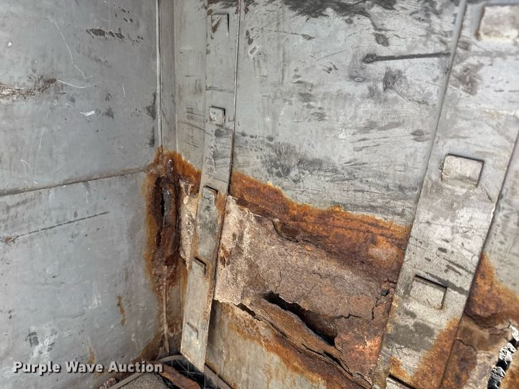 image for item NO9677 2004 Ford F450 Super Duty bucket truck