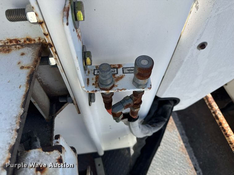 image for item NO9677 2004 Ford F450 Super Duty bucket truck