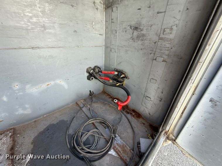 image for item NO9677 2004 Ford F450 Super Duty bucket truck