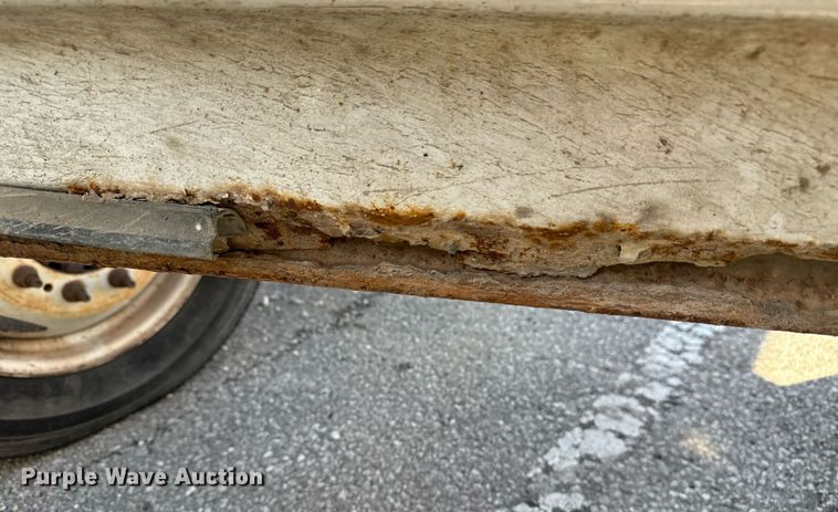 image for item NO9677 2004 Ford F450 Super Duty bucket truck