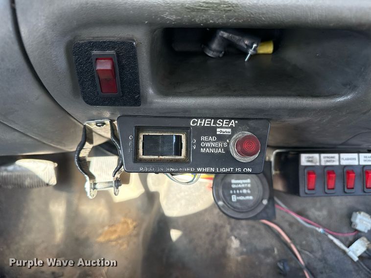 image for item NO9677 2004 Ford F450 Super Duty bucket truck