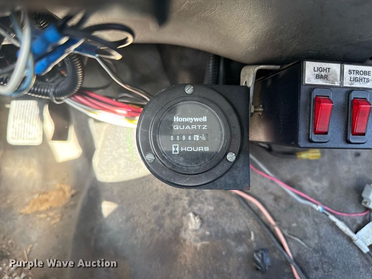 image for item NO9677 2004 Ford F450 Super Duty bucket truck