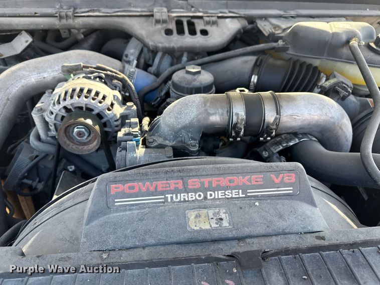 image for item NO9677 2004 Ford F450 Super Duty bucket truck