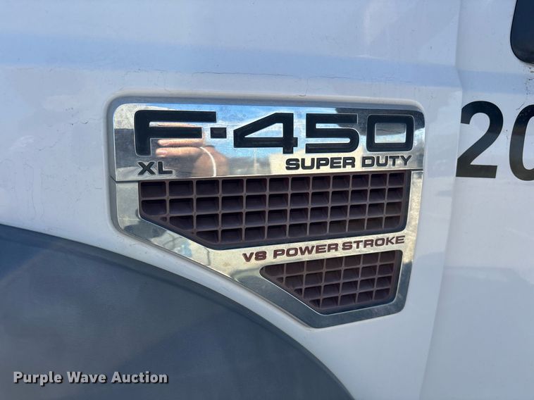image for item NO9680 2010 Ford F450 Super Duty utility / service truck