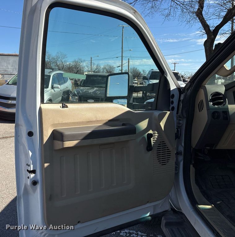 image for item NO9680 2010 Ford F450 Super Duty utility / service truck