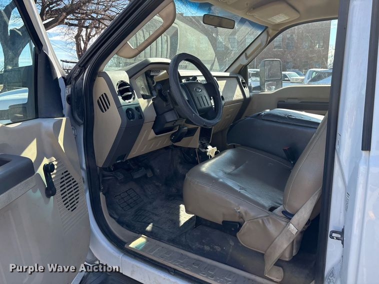 image for item NO9680 2010 Ford F450 Super Duty utility / service truck