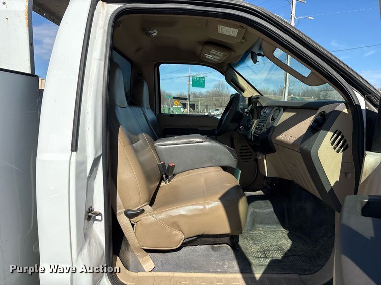 image for item NO9680 2010 Ford F450 Super Duty utility / service truck