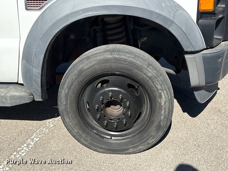 image for item NO9680 2010 Ford F450 Super Duty utility / service truck